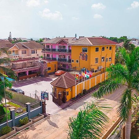 Hilton View Hotel Ogbodjo 外观 照片